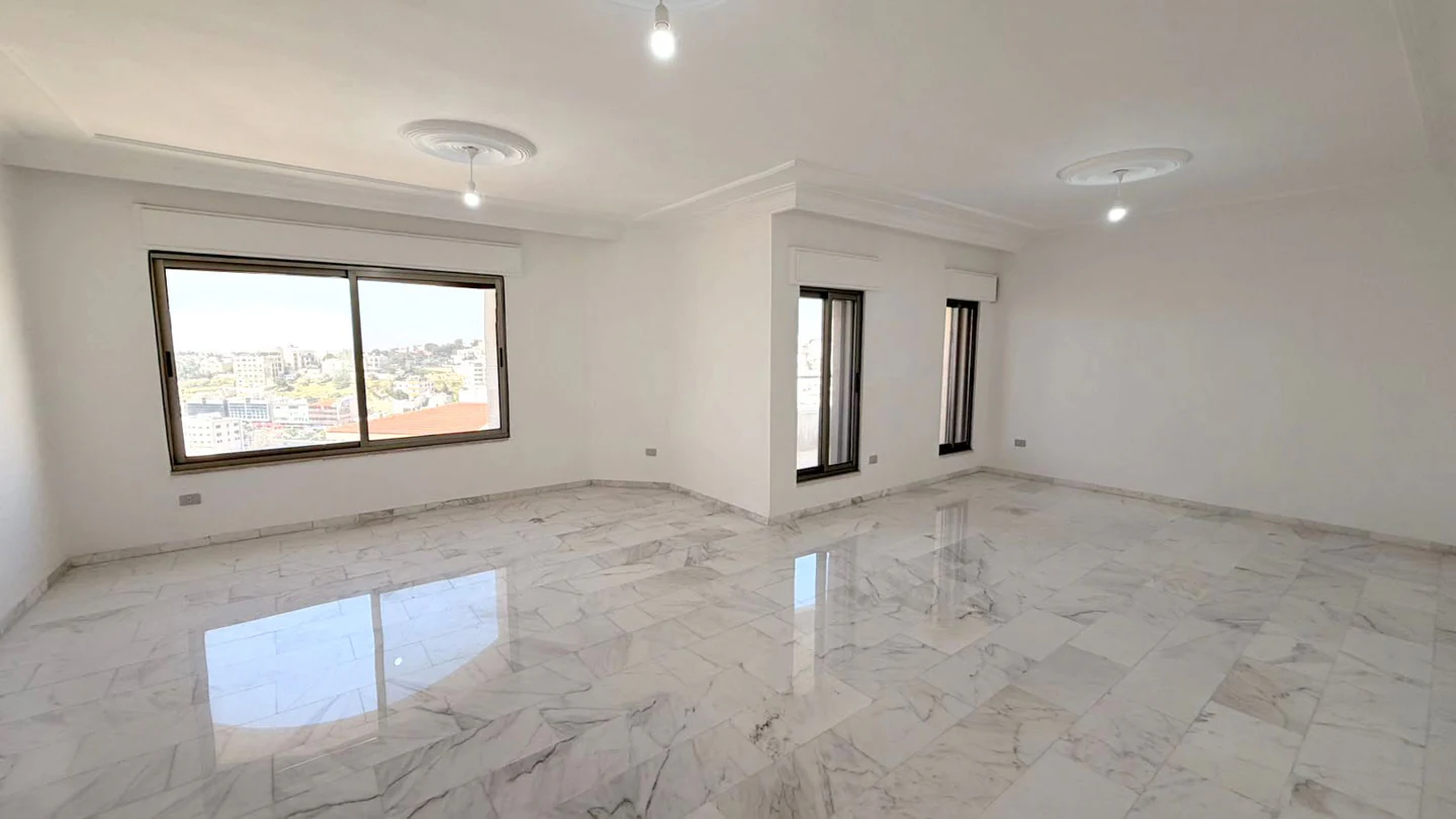 Khalda Duplex Apartment with Roof, 5 Bedrooms, 420 sqm, For Sale - 255,000 JOD 3